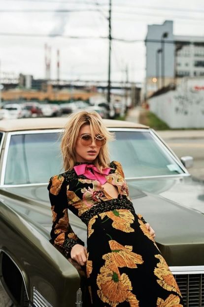 large - hailey baldwin