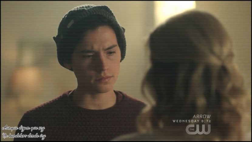 ◆. ❝Iar eu mă aşteptam să îţi placă.❞ #Îşi retrage mâna rapid, apoi îşi îndreaptă privirea spre ;+ - 05 x you ll never be alone again