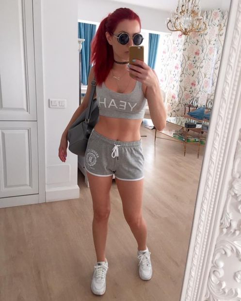  - elena gheorghe