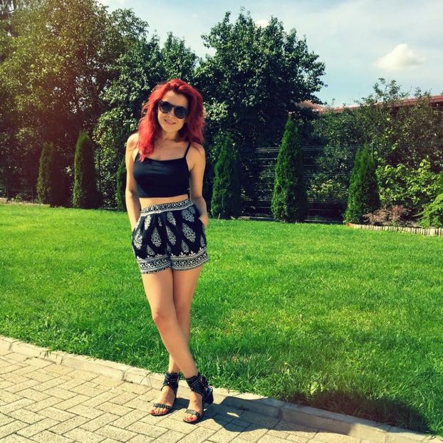  - elena gheorghe