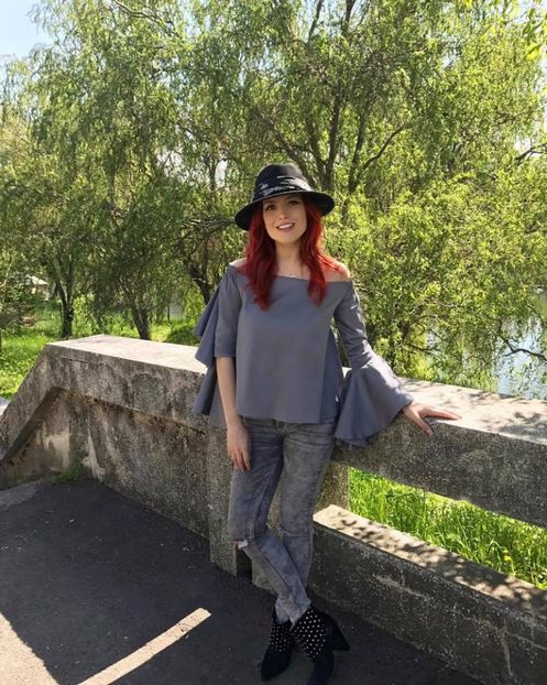 - elena gheorghe