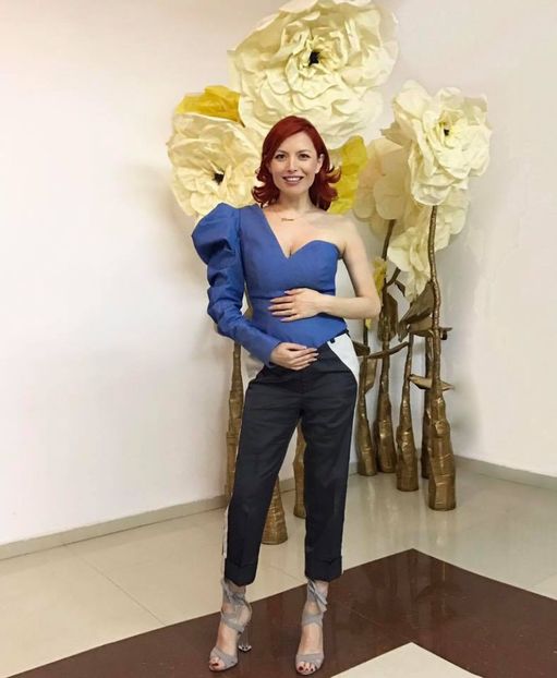  - elena gheorghe