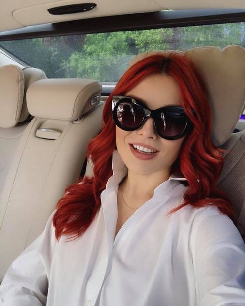  - elena gheorghe