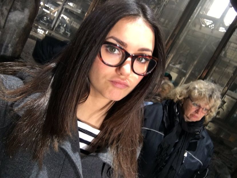 CvP1cNSUAAA46Gk - nina dobrev