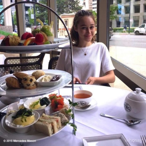 large (27) - alycia debnam