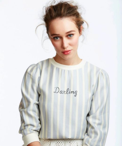 large (31) - alycia debnam