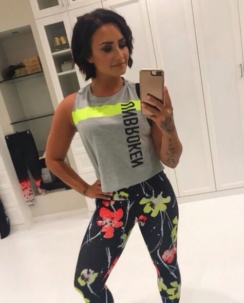 large (6) - demi lovato