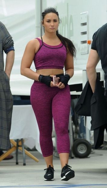 large (8) - demi lovato