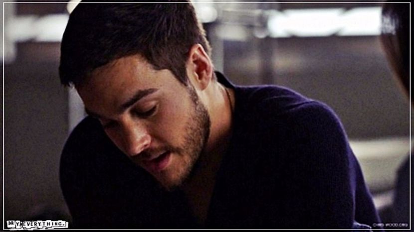 ∵∴ʷ͠ʳ͠ᵉ͠ᵃ͠ᵏ ͠ʰ͠ᵃ͠ᵛ͠ᵒ͠ᶜ͠ ❜☇ * Chicotește în clipa în care este imobilizat și nu face nimic ca să - 05 x you ll never be alone again