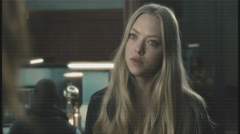 ╰✿μλbuoϝᴉc❥.; # Înainte să se dea jos din mașină, citește un mesaj din telefon, în cl. - 05 x you ll never be alone again