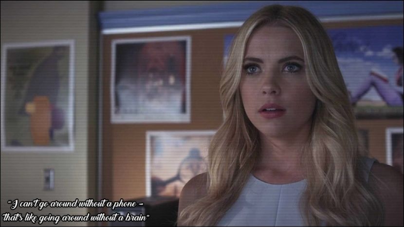 [# isi mai verifica odata telefonul dupa care il inchide si incepe sa mearga si ea spre imbarcare . - 05 x you ll never be alone again