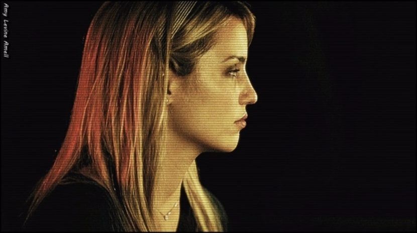 ✚ # observa schimbarea in atitudinea lui si apoi schimbarea(click - 05 x you ll never be alone again