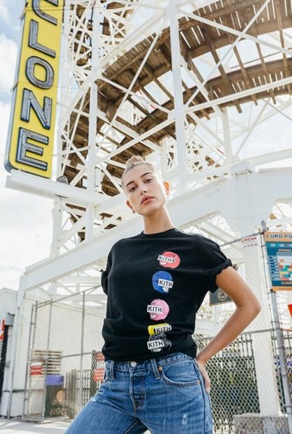 large (5) - hailey baldwin