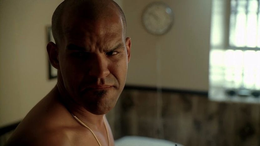 ∵∴ʷ͠ʳ͠ᵉ͠ᵃ͠ᵏ ͠ʰ͠ᵃ͠ᵛ͠ᵒ͠ᶜ͠ ❜☇ * era deja echipat, dar în acelaș timp se simțea și foarte emoționat - 05 x you ll never be alone again