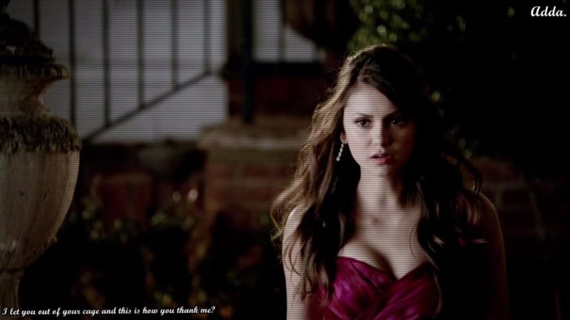 》*ajunsă la clădirea unde va avea loc prezentarea programului, după ce ea și ceilalți patru+ - 05 x you ll never be alone again