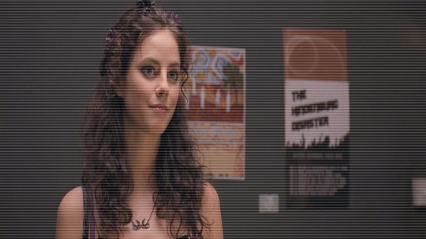 ×ʍɐɹɹıσɹ ☠ ¦  Jesus take the wheel. ¤merge în urma lor, scoţându-şi încet pistolul ;+ - 05 x you ll never be alone again