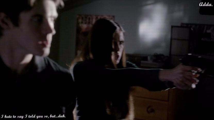 》*când îi vede îi recunoaște imediat din pozele lui Harrison, și, știind că cel mai tare l-ar+ - 05 x you ll never be alone again