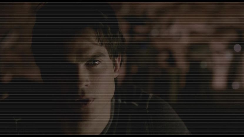 ━ de această dată pe un ton mai blând cu ea. ❝Uite, calmează-te... O să mă asigur că scapă—❞ - 05 x you ll never be alone again