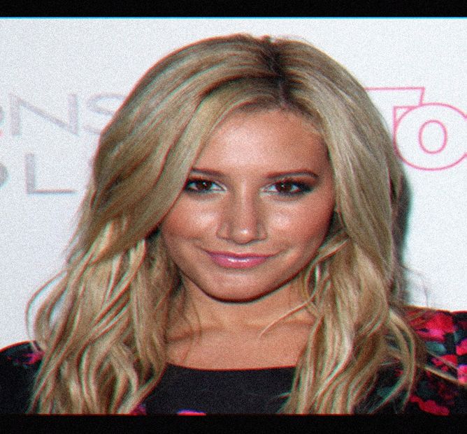 ◤theoriginalsx2 said Ashley Tisdale◢ - one more door