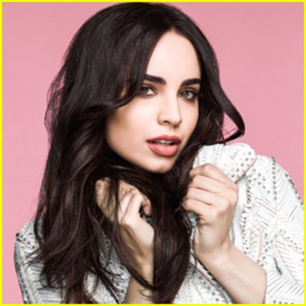  - E-Sofia Carson