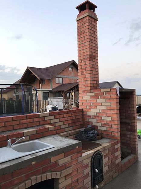 BV37 - MULTIFUNCTIONAL CU CUPTOR SI GRATAR LA BRASOV IZVOR