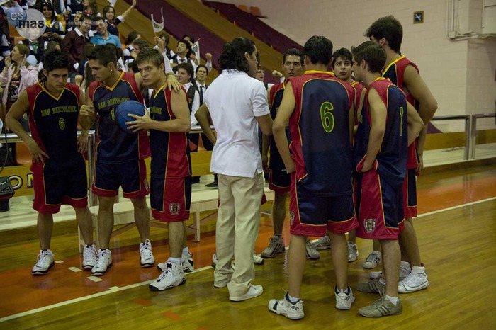  - El Concurso De Basket