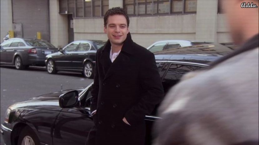 》*ajunge în dreptul restaurantului Gordon Ramsay din Londra și coboară din limuzină. Se+ - 05 x you ll never be alone again