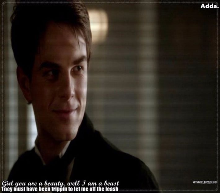 》Îți dai seama, fan înfocat. *îl bufnește râsul* Habar nu am, probabil a dus-o ta-su la mall+ - 01 x welcome to mystic falls