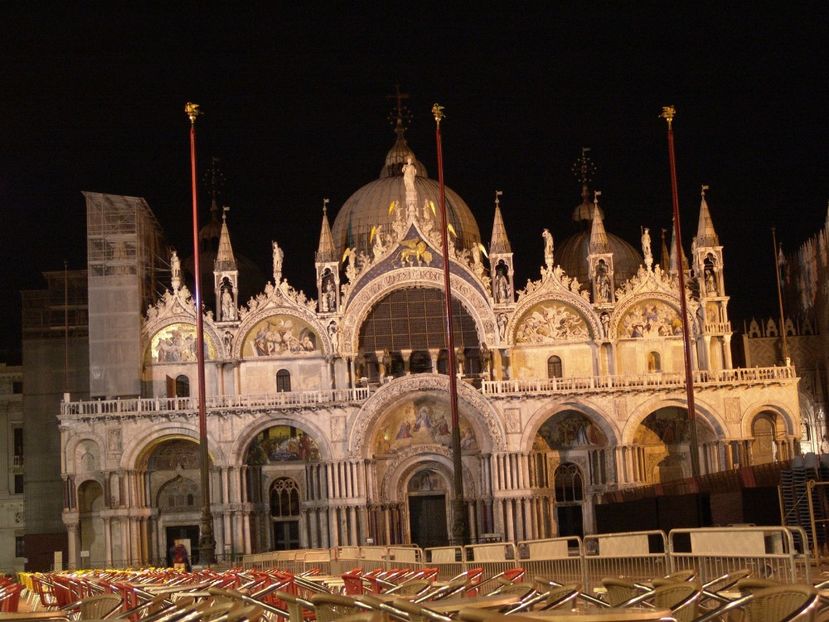  - 2009 AM AJUNS LA VENETIA!