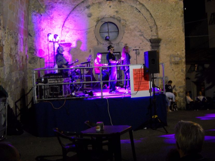  - 2009 AM AJUNS IN ITALIA localitatea LA CA