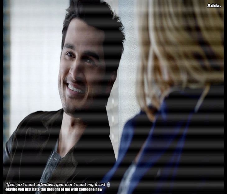 》Îmi place despre tine atunci. *râde cu poftă, apoi când termină fraza, zâmbește scurt* + - 01 x welcome to mystic falls