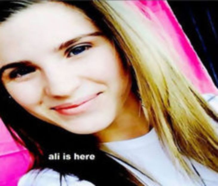 107378842_EVGAMVM3 - 01 cristina c - pmdm