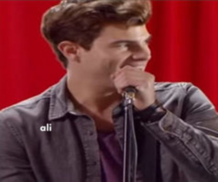 107378873_YKOVDMC3 - 01 aconcert