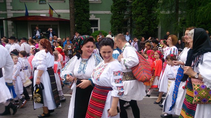 Mirela Petrus - SARBATOAREA COSTUMULUI POPULAR 2017