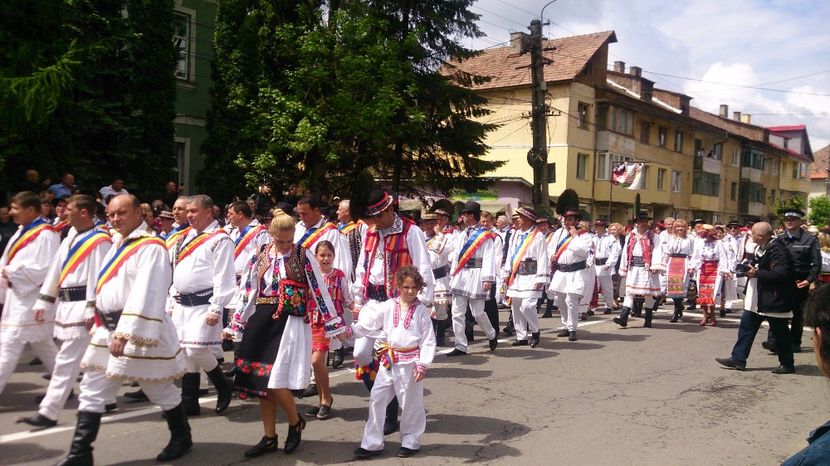  - SARBATOAREA COSTUMULUI POPULAR 2017