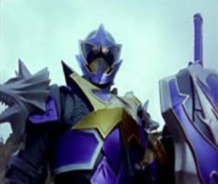 107510430_LOVMGZJ3 - 01 magix - pmdm