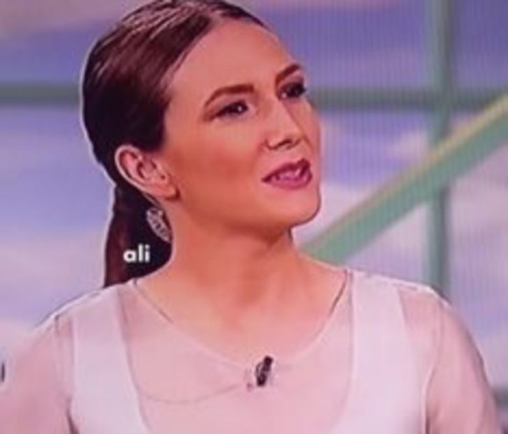 107348594_AXYMQBE3 - 01 raluca - pmdm