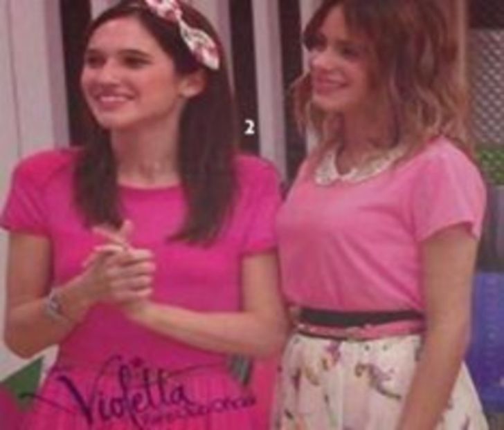 107378993_SXSIUUR3 - 01 violetta - pmdm