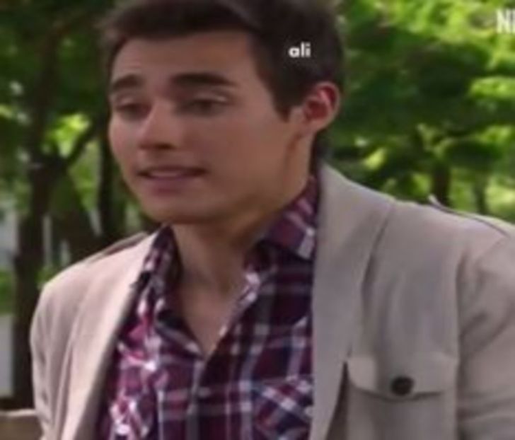 107495664_MWOWQRS3 - 01 violetta - pmdm