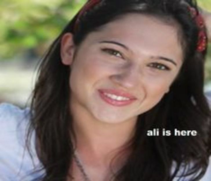 107499444_IFPSPQJ - 01 violetta - pmdm