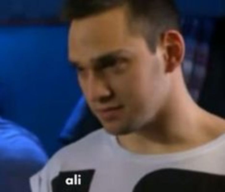 107499564_FTFFEEQ - 01 vlad - pmdm - 2