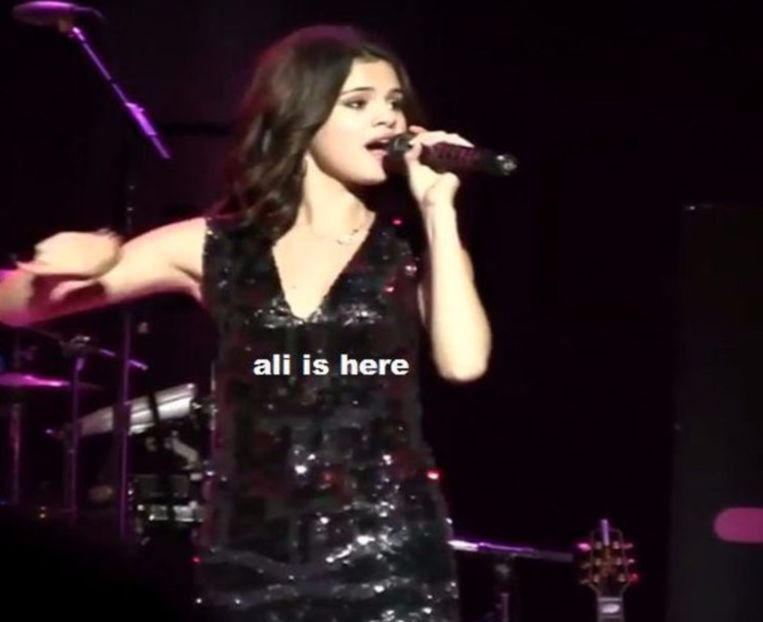 107815316_WHGVWOI - 01 aconcert