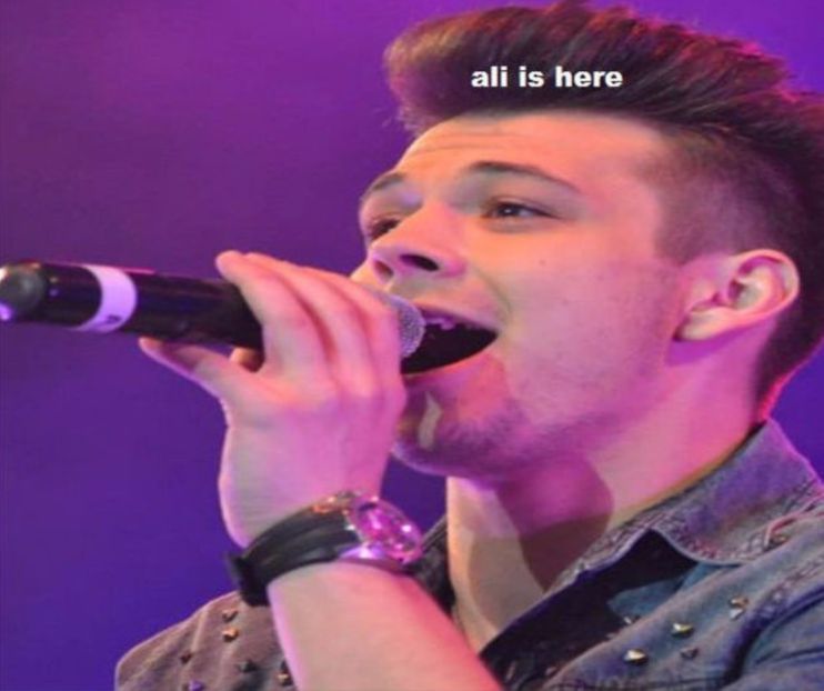 107815328_ISMLQUU - 01 aconcert
