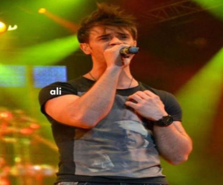 107962011_KIXREIJ - 01 aconcert