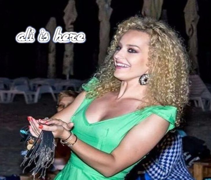 107815233_TCNEXVG - 01 alexia - pmdm