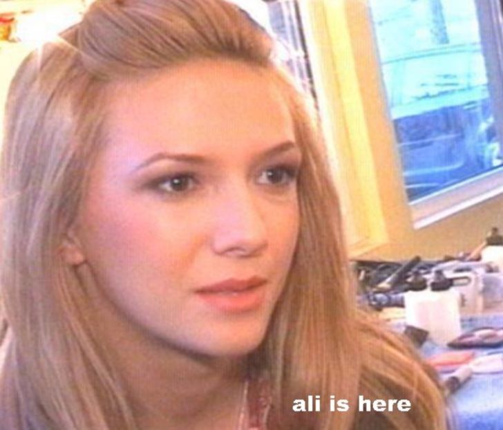 107986816_GVIYZIQ - 01 raluca - pmdm