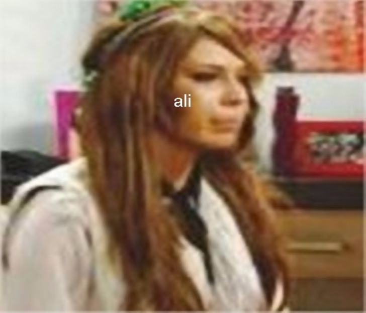 107815160_WEBKSHK - 01 sara - pmdm - 2