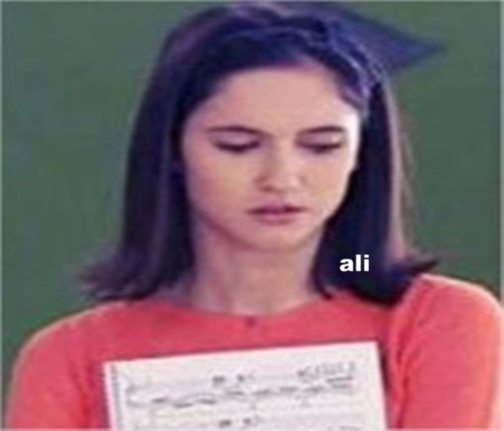 107961239_IEUEPXX - 01 violetta - pmdm