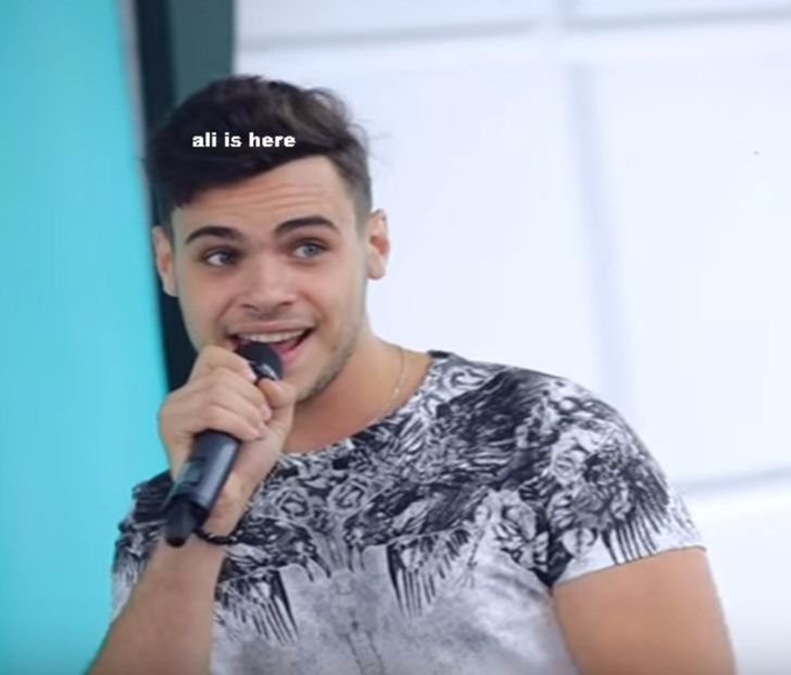 108356268_GJLEEJV - 01 aconcert