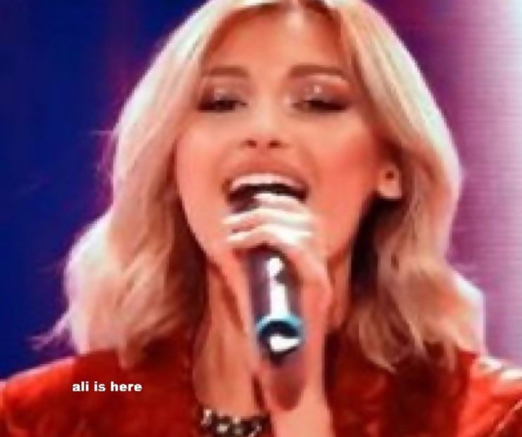 108493879_VQKMSFI - 01 aconcert